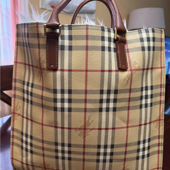 Burberry Checkered Tote Bag with Brown Handles - Picture 3 of 7
